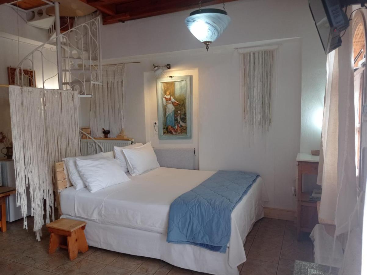 Harmonic Place Loutraki Exterior foto